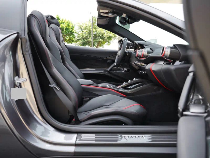 california ferrari_812