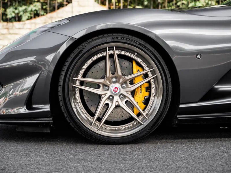 california ferrari_812