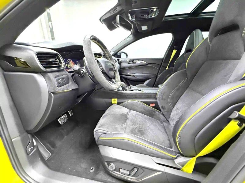 Lynk&co 03