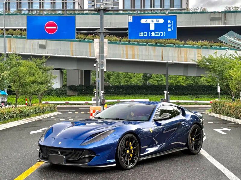 california ferrari_812
