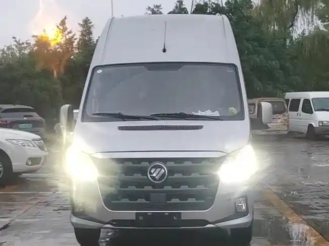 tuoyano foton
