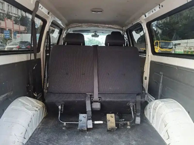tuoyano van