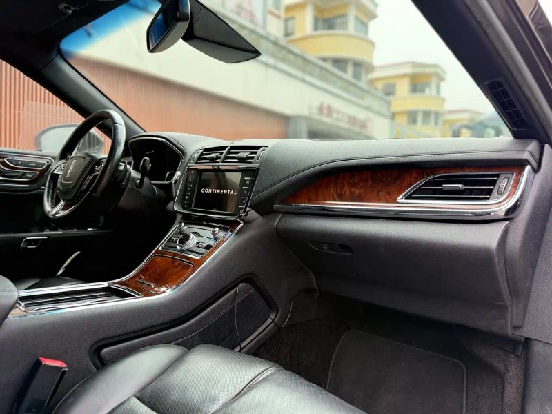 navigator continental