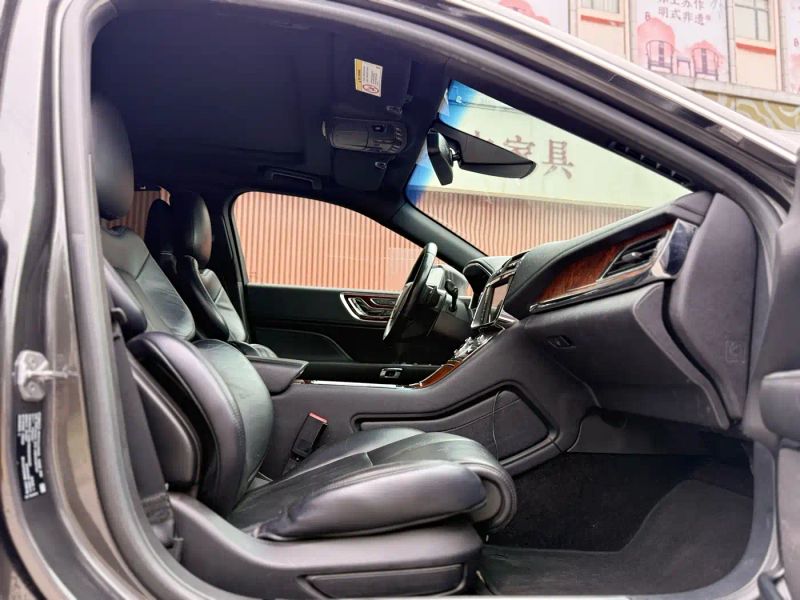 navigator continental