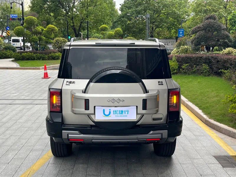tiqi 豹8
