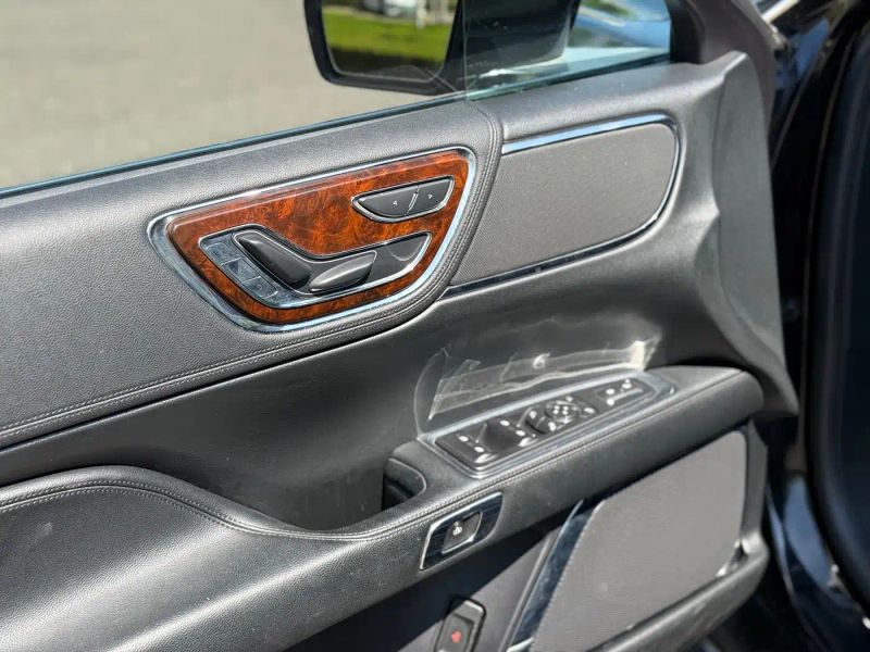 navigator continental
