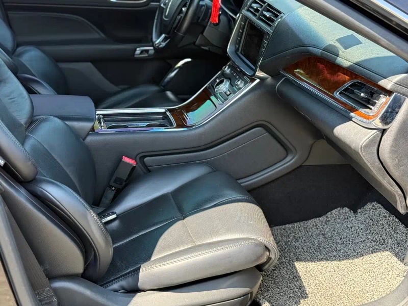 navigator continental