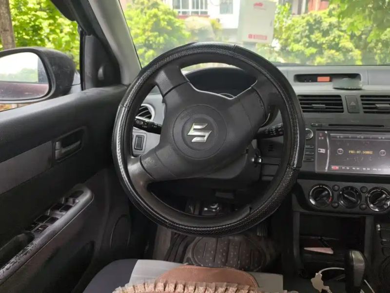 jimny yuyan