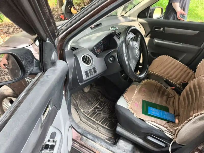 jimny yuyan