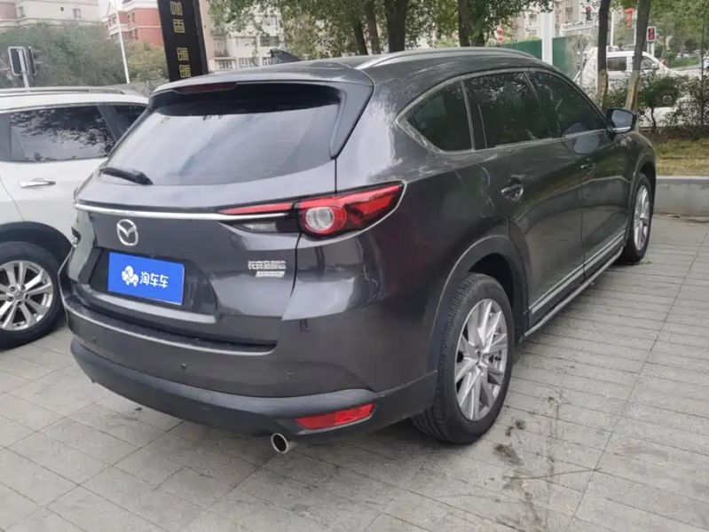 Mazda cx8
