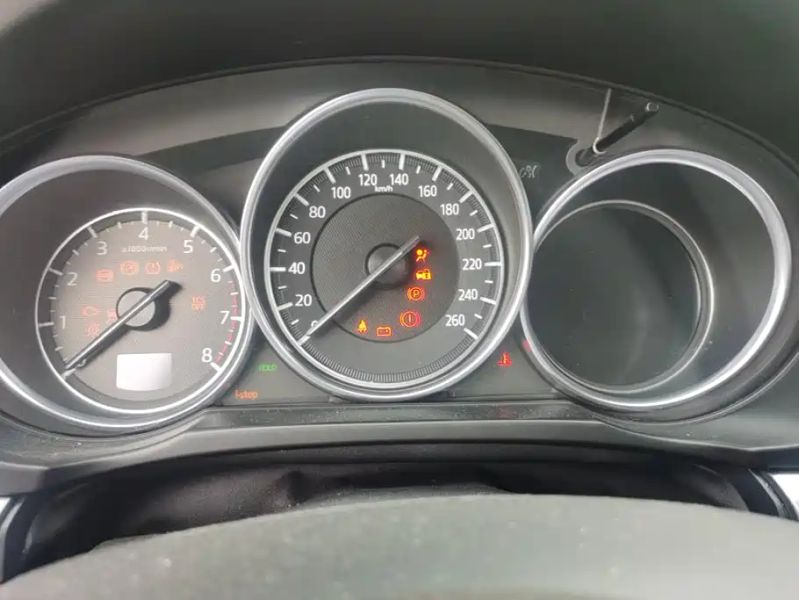 Mazda cx8