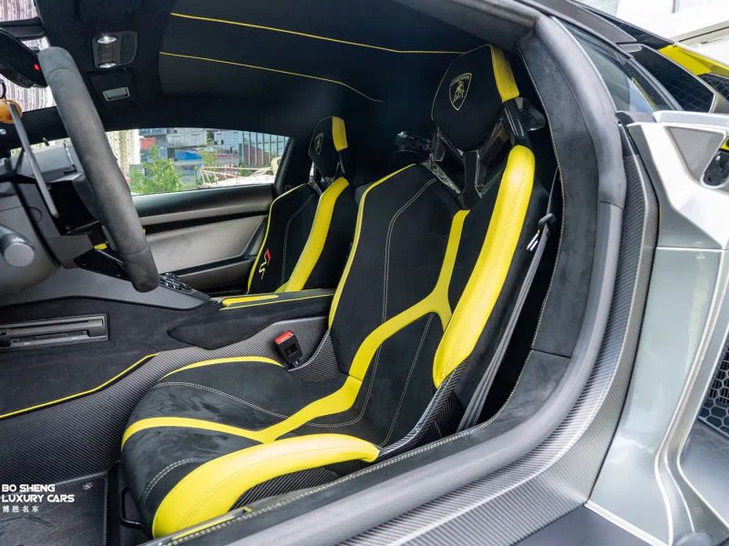 Lamborghini supercar