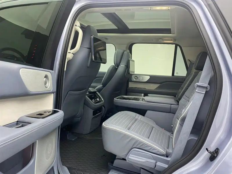 navigator navigator