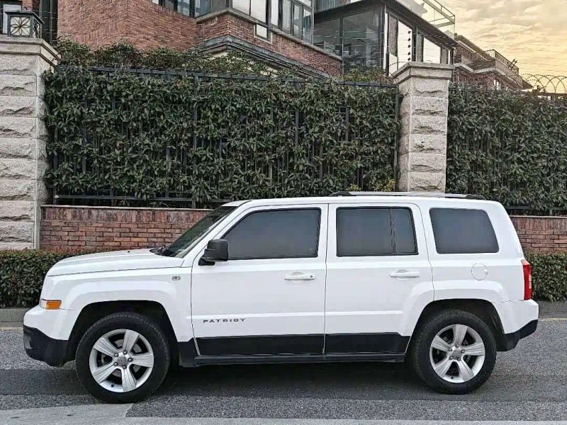Jeep grand-cherokee-imported