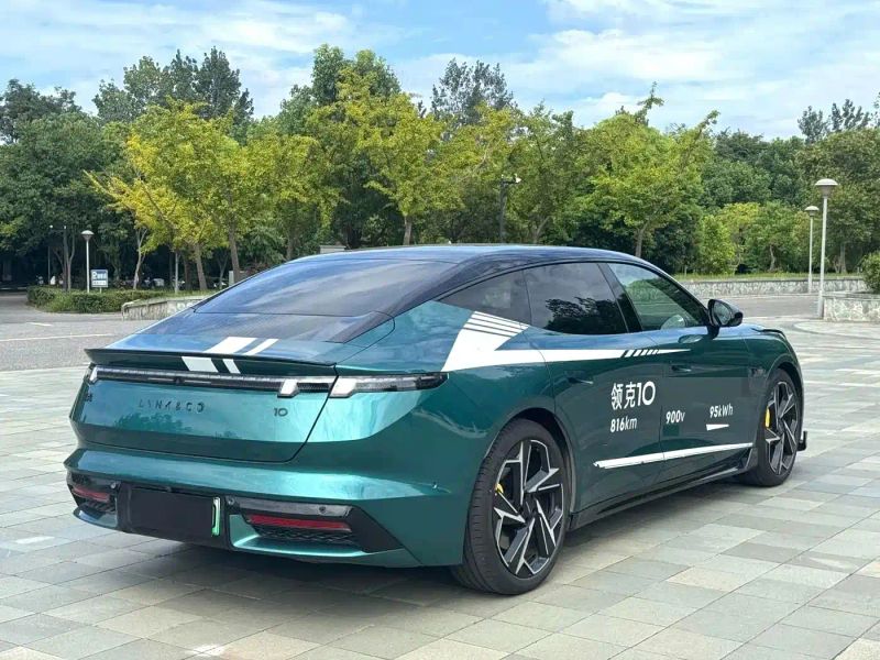 Lynk&co model10