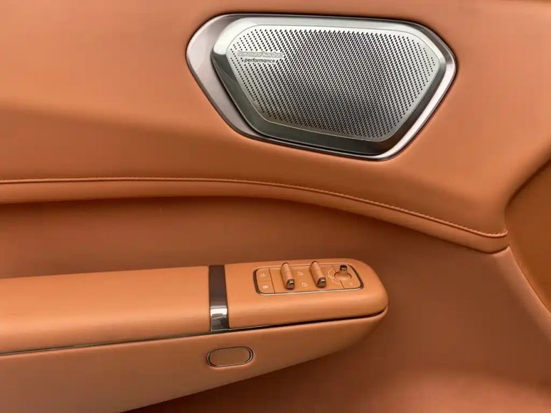 Lynk&co lynkco_09