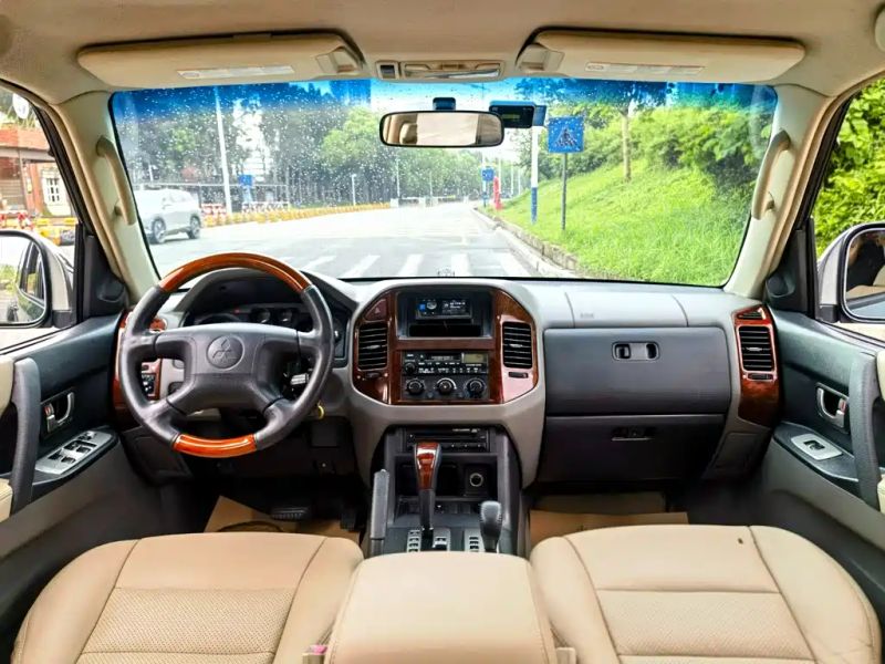 pajaro pajero