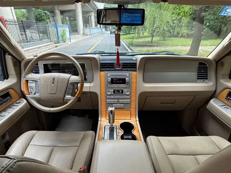 navigator navigator