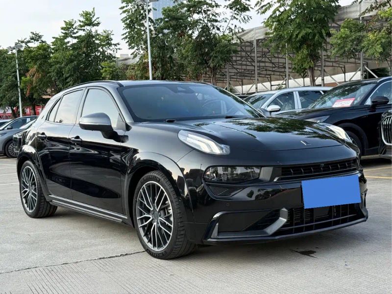 Lynk&co 02