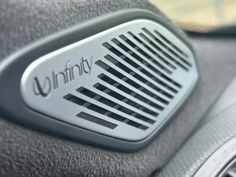 Lynk&co 03