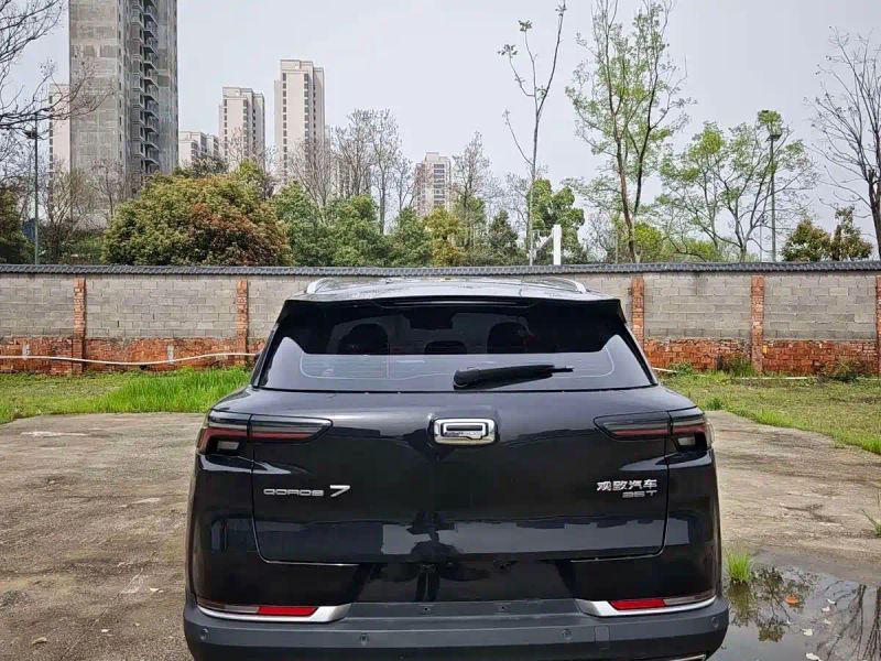 Qoros model7