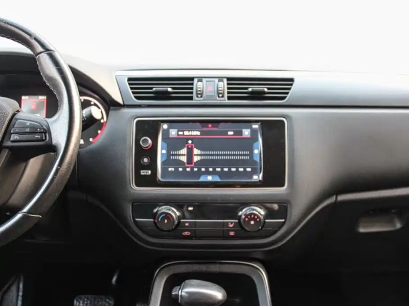 Qoros qoros_5