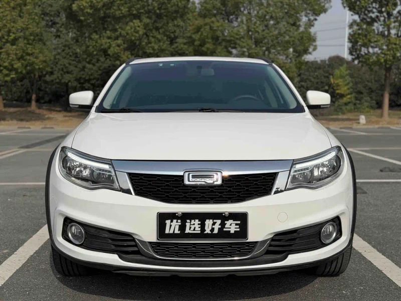 Qoros 3