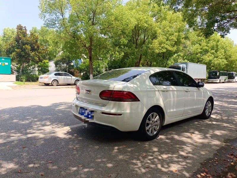 Qoros 3