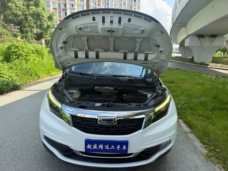 Qoros qoros_5