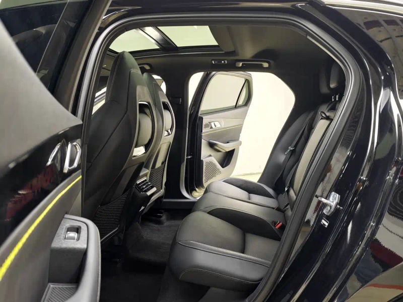 Lynk&co 03