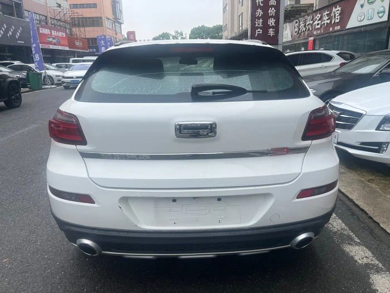 Qoros 3