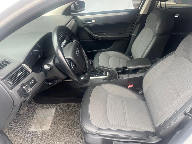 Qoros 3