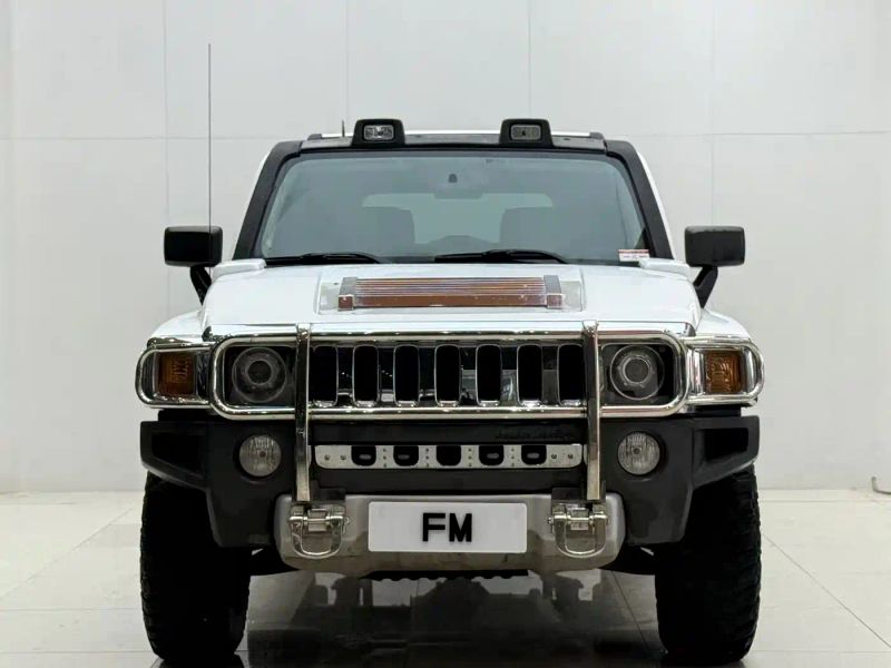 Hummer H3