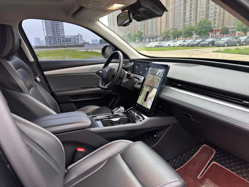 Qoros model7