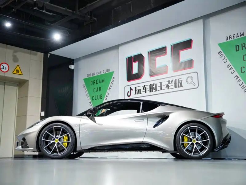 emira sports_car