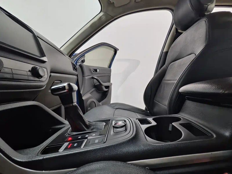 Qoros qoros_5
