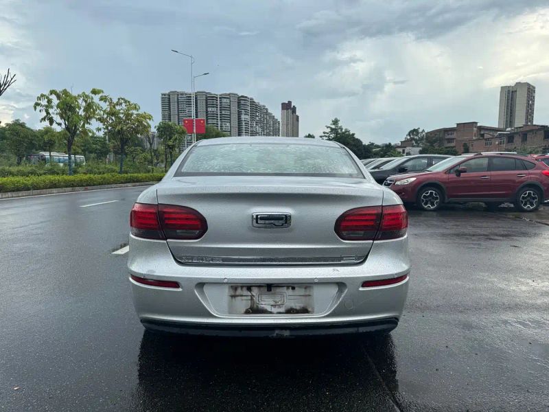 Qoros 3