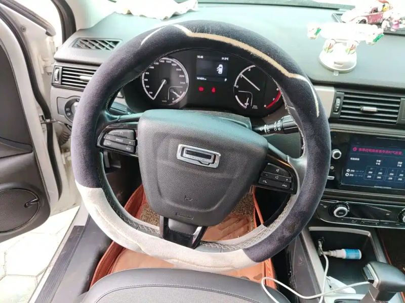 Qoros 3
