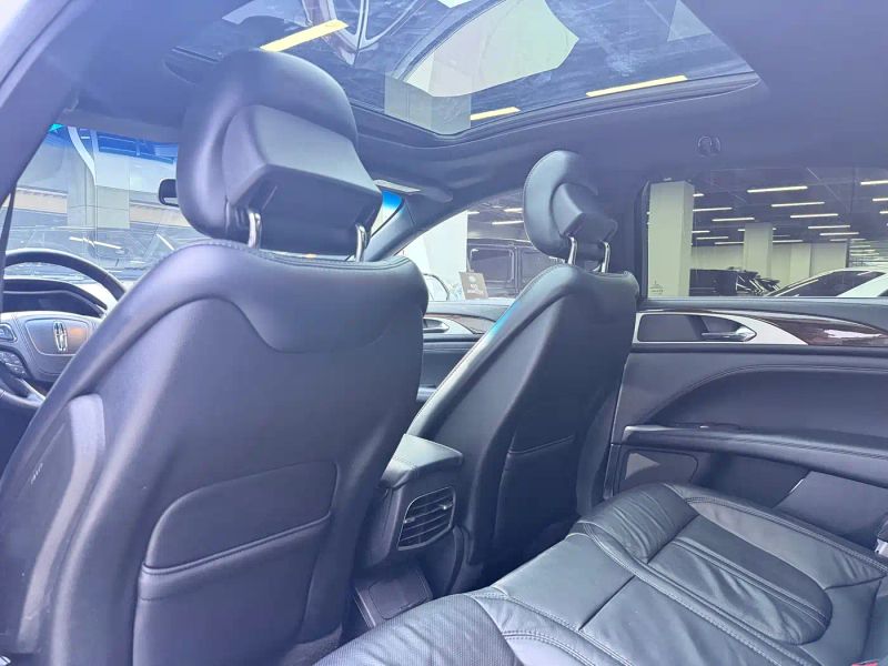 navigator mkz