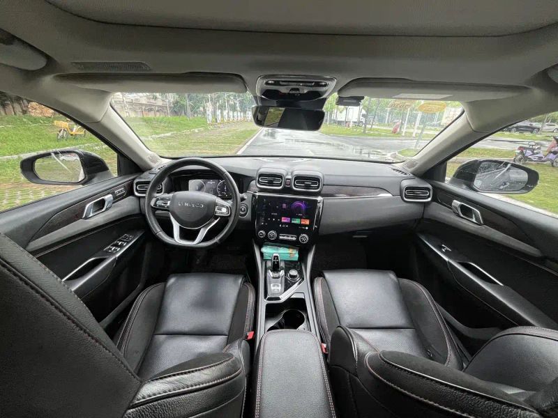 Lynk&co 02