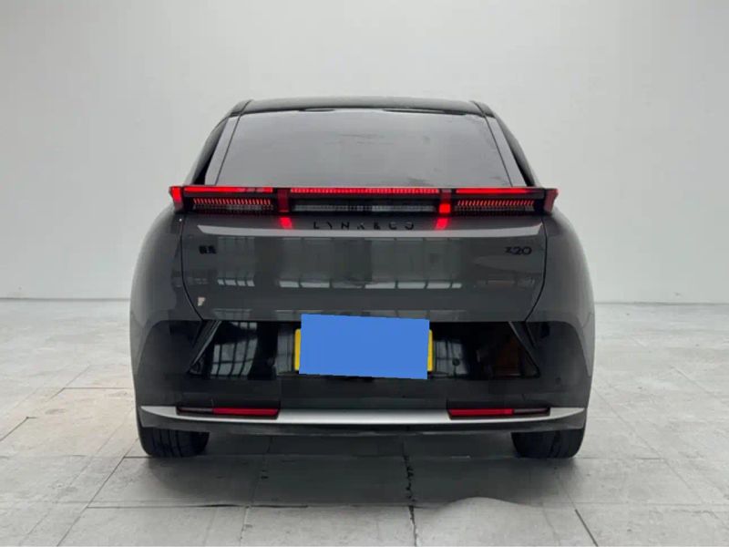 Lynk&co z