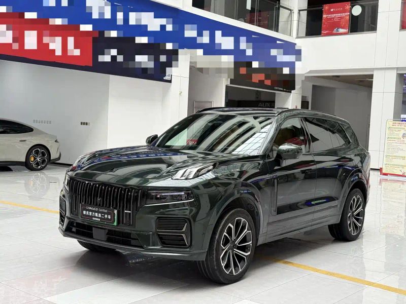 Lynk&co 09