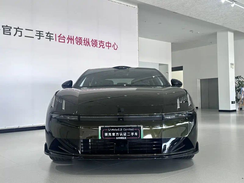 Lynk&co model10