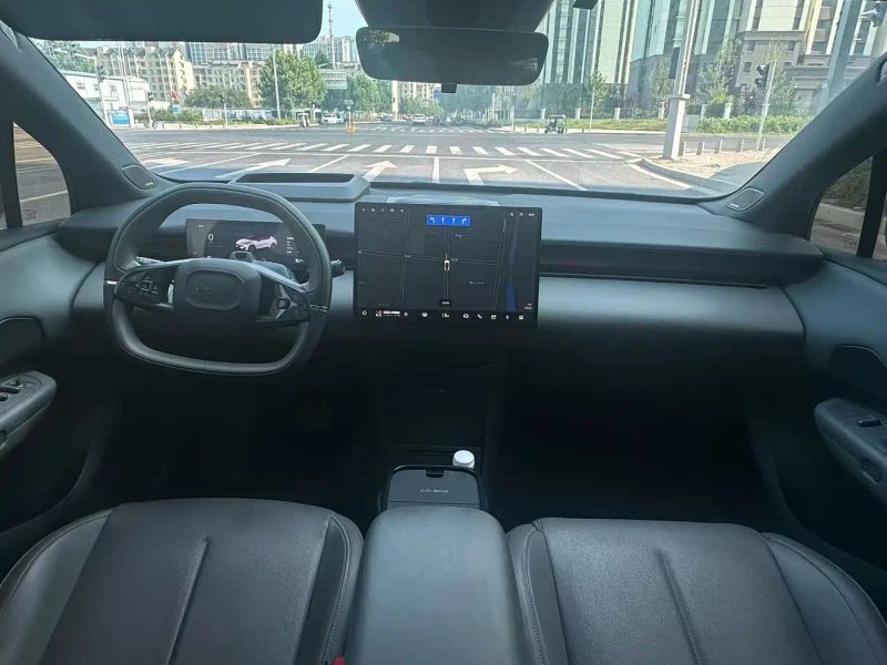 Lynk&co z