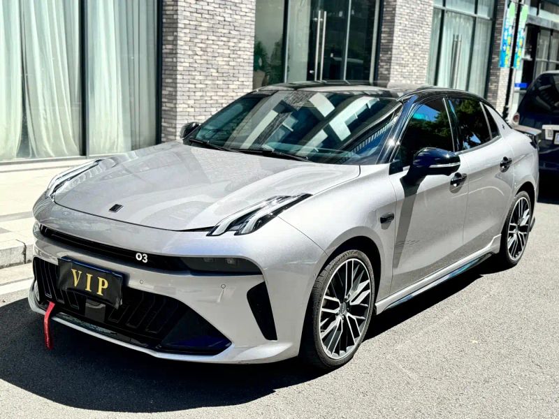 Lynk&co lynk-co-03