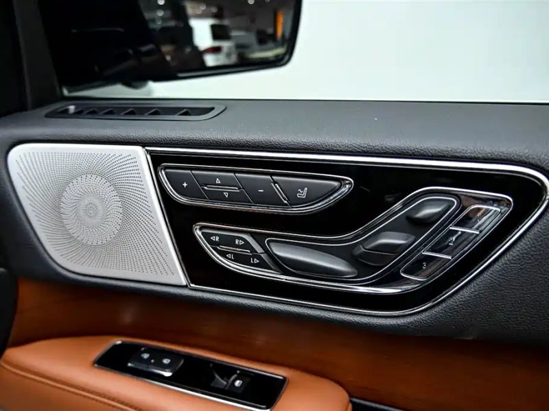navigator navigator