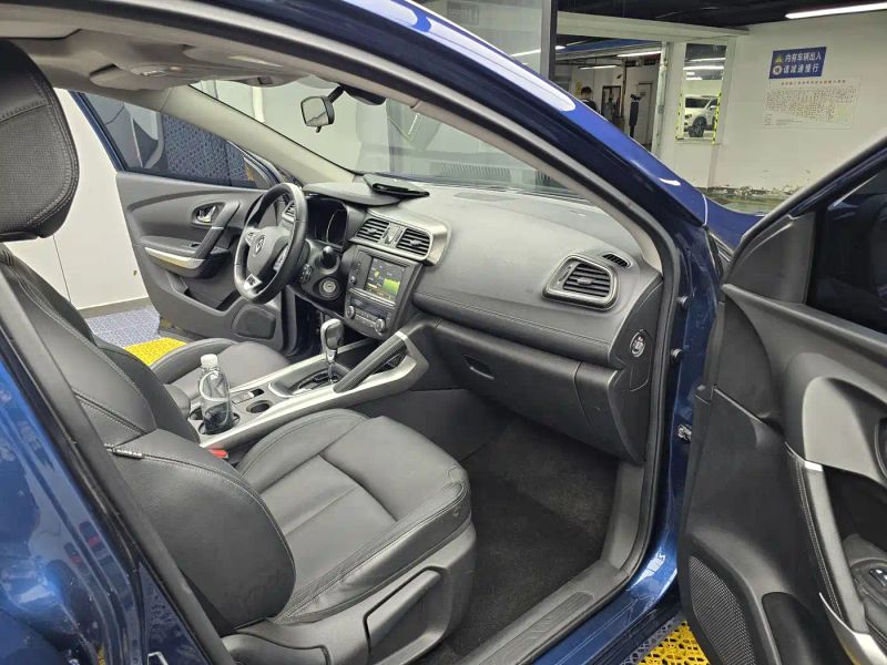 koleos kadjar