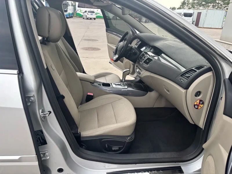koleos laguna
