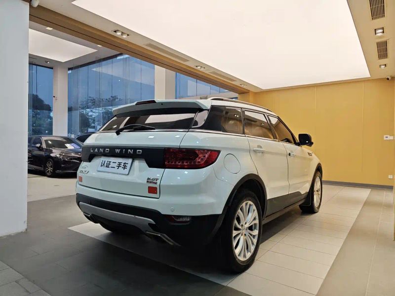 Landwind x7