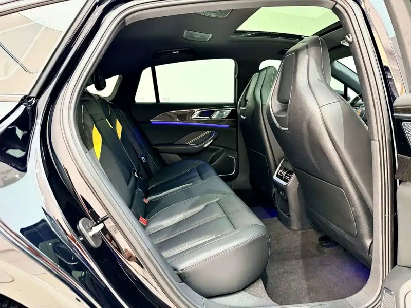 Hongqi h6